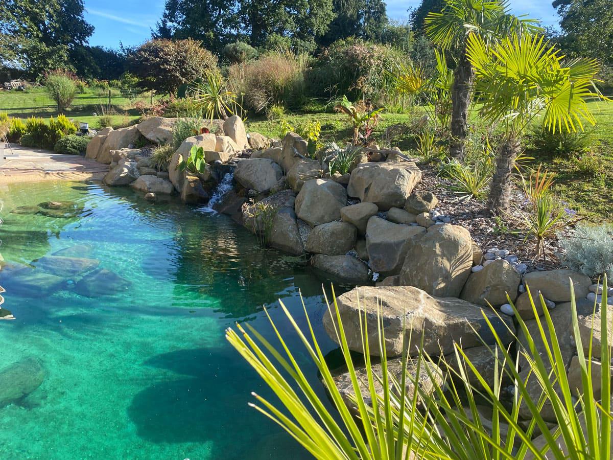 Bassin avec plage et balnéo naturelle - 9m x 5m